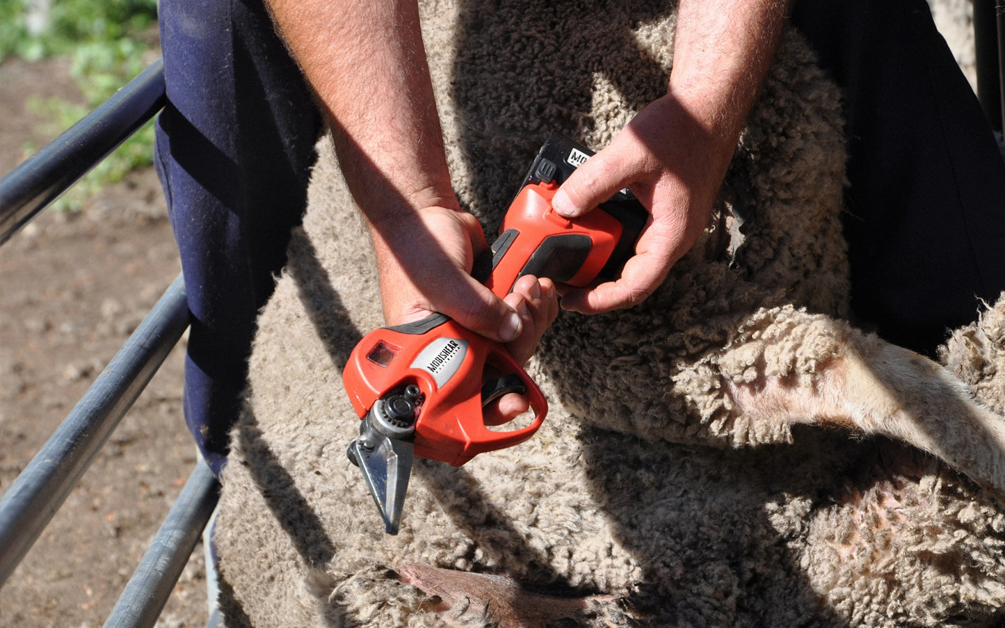 100% Cordless 37mm Pro Foot Paring Secateur